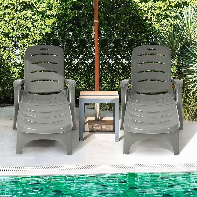 LDAILY Moccha Plastic Folding Lounge Chair, 5-Position Adjustable Chaise Lounge with 2 Rolling Wheels, Armrest, Outdoor Chaise Chair for Patio, Beach, Backyard, Poolside, Home (1, Grey)
