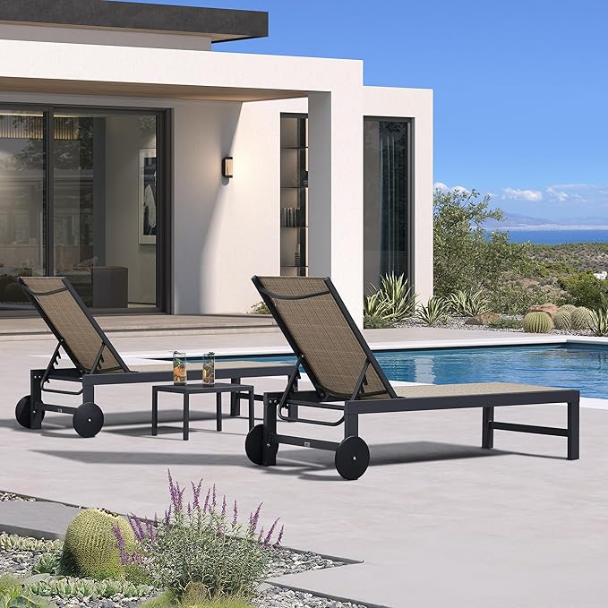 PURPLE LEAF Chaise Lounge Chair with Wheels for Outside 4 Pieces Aluminum Outdoor Lounge Chairs with 5 Adjustable Position Recliner for Patio Beach Yard Pool Side Table Included Camel