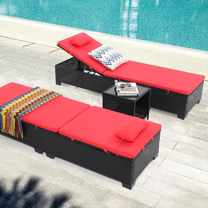 Outdoor Patio PE Wicker Chaise Lounge Chairs Set of 3 Patio Black Rattan Reclining Chair Adjustable Backrest Pool Sunbathing Recliners with Table (Red)