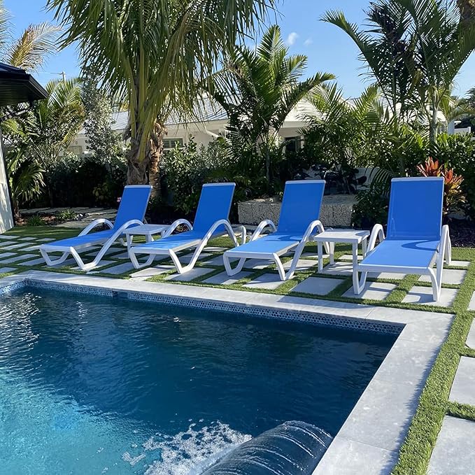 PURPLE LEAF Patio Chaise Lounge Chair Set of 3 Outside Aluminum Plastic Stackable Tanning Chairs with Armrests and Side Table for Pool Sunbathing Beach Deck Outdoor Lounger, Royal Blue