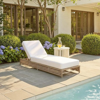 SAFAVIEH Outdoor Patio Furniture Collection – Callan Tan Rope & White Cushion Lounger, Fully Assembled Outdoor Chaise, Modern Low-Profile Design (PAT7546A)