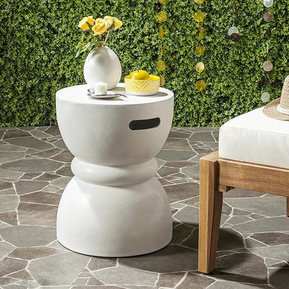 SAFAVIEH Outdoor Collection Haruki Modern Ivory Concrete Round Accent Table (Fully Assembled)