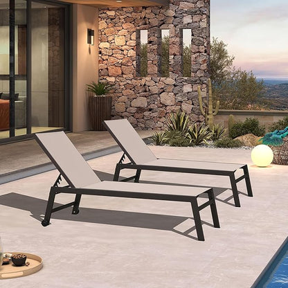 PURPLE LEAF Extra Large Outdoor Chaise Lounge Chairs Set of 2, Aluminum Oversized Patio Loungers with Side Table and Wheels for All Weather for Outside Deck, Lawn, Garden, Sand Beige