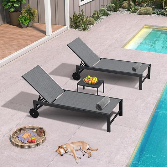 PURPLE LEAF Chaise Lounge Chair with Wheels for Outside 4 Pieces Aluminum Outdoor Lounge Chairs with 5 Adjustable Position Recliner for Patio Beach Yard Pool Side Table Included Mixed Grey