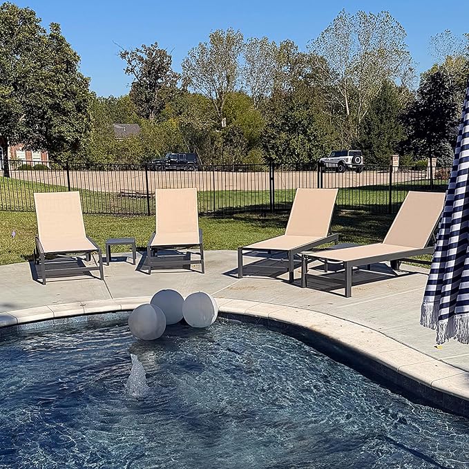 PURPLE LEAF Outdoor Chaise Lounge with Wheels for Outside 2 Pieces Aluminum Patio Lounge Chair with 5 Adjustable Position Recliner for Patio, Beach, Yard, Pool, Side Table Included, Beige