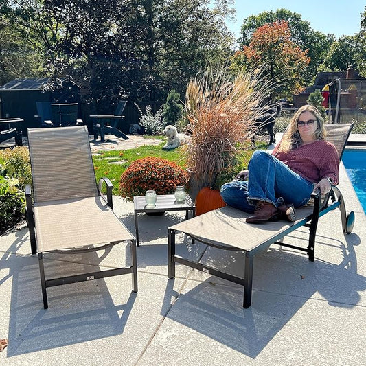 PURPLE LEAF Outdoor Chaise Lounge Chair Set of 3 Patio Pool Lounger Aluminum Chairs with Side Table and Wheels Adjustable Tanning Recliner for Outside Backyard Yard Deck Balcony Beach Light Khaki