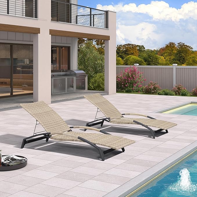 PURPLE LEAF Patio Chaise Lounge Chair Set of 2 Wicker Adjustable Recliner Tanning Chair for Outdoor Pool Beach Poolside Sunbathing Lounger Beige
