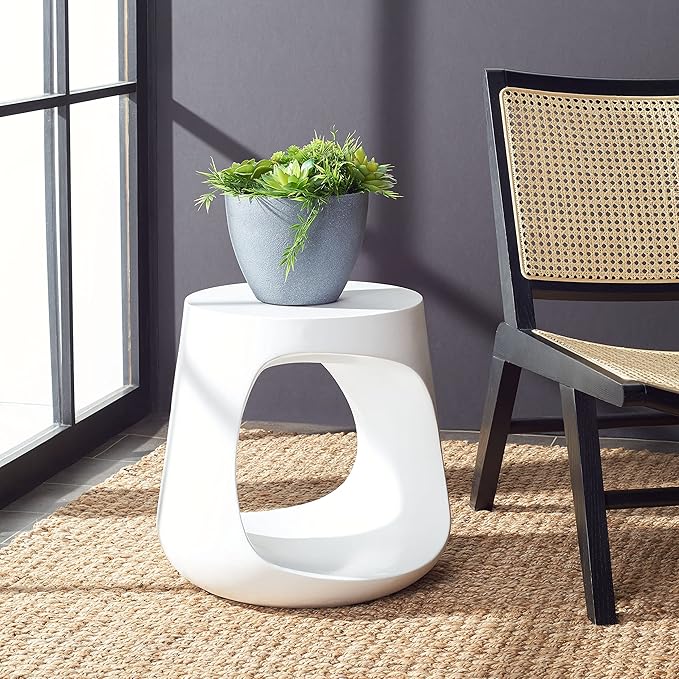 SAFAVIEH Outdoor Collection Vikki Modern Ivory Concrete Accent Table (Fully Assembled) VNN1040B