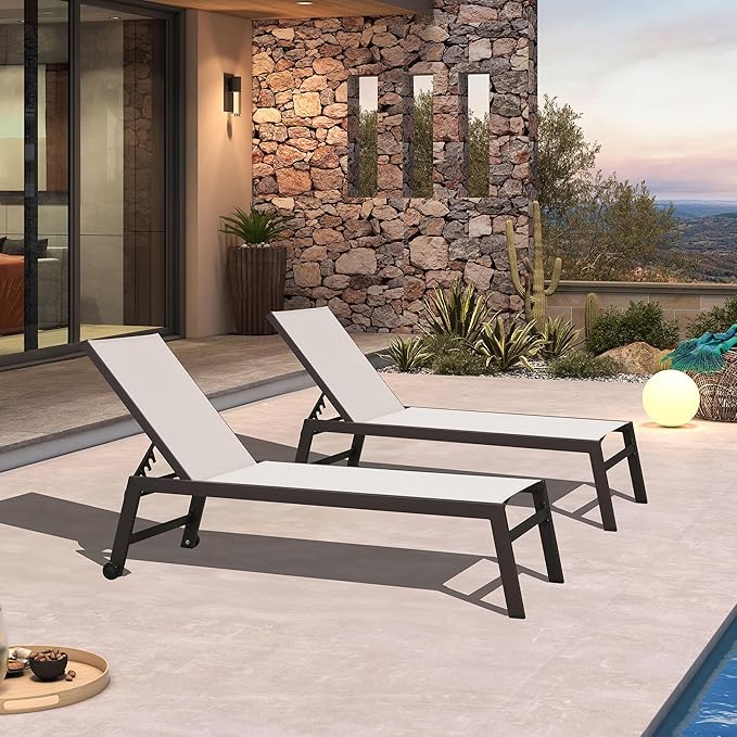 PURPLE LEAF Oversized Patio Lounge Chairs Set of 3, Reclining Pool Lounge Chairs with Side Table and Wheels for All Weather for Outdoor, Deck, Lawn, Aluminum Outside Pool, Linen
