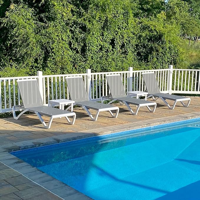 Domi Outdoor Chaise Lounges, Adjustable Aluminum Patio Lounges, Plastic Pool Lounge Chairs for Deck Lawn Backyard(2 Grey Lounges W/Table)