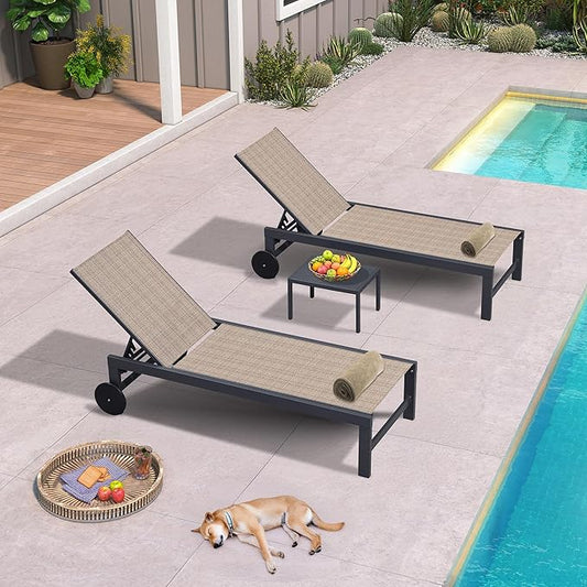 PURPLE LEAF Chaise Lounge Chair with Wheels for Outside 4 Pieces Aluminum Outdoor Lounge Chairs with 5 Adjustable Position Recliner for Patio Beach Yard Pool Side Table Included Camel