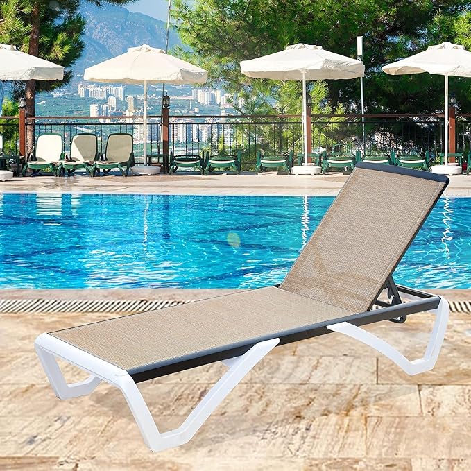 Domi Outdoor Chaise Lounge, Adjustable Aluminum Patio Lounge, Plastic Pool Lounge Chair for Deck Lawn Backyard (1 Brown Chair W/O Table)