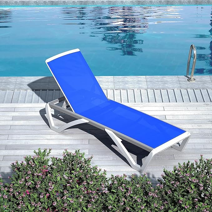 Domi Outdoor Lounge Chair, Aluminum Patio Chaise Lounge with 5 Position Adjustable Backrest and Wheels, All Weather Reclining Chair with Side Table for Patio, Yard,Balcony,Poolside (Blue)