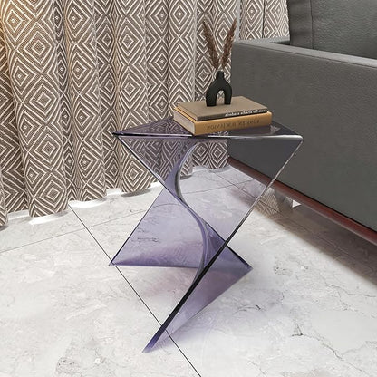 LeisureMod 15.75" Clear Stackable Plastic Side Table - Weather-Resistant Triangular Accent Table for Living Room, Patio, or Backyard